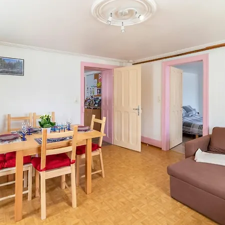 Apartment Le Sotre